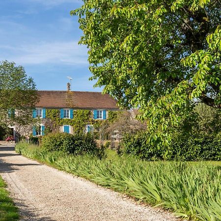 Chambre D'Hotes Le Val Du Chapelain Bed and Breakfast Montigny-la-Resle Exterior foto