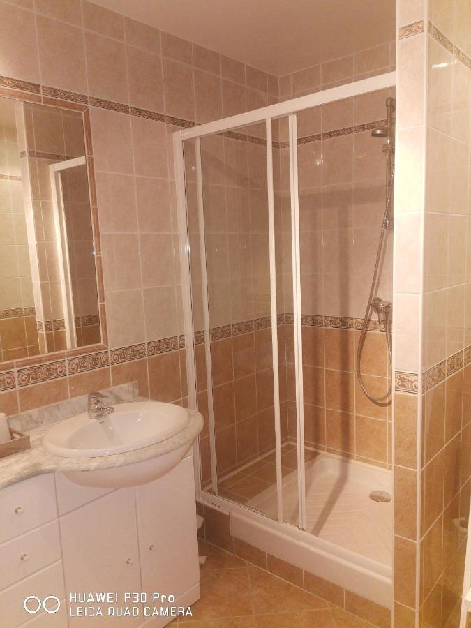 Chambre D'Hotes Le Val Du Chapelain Bed and Breakfast Montigny-la-Resle Exterior foto