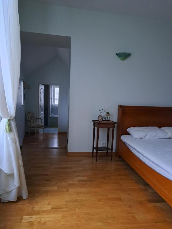 Chambre D'Hotes Le Val Du Chapelain Bed and Breakfast Montigny-la-Resle Exterior foto